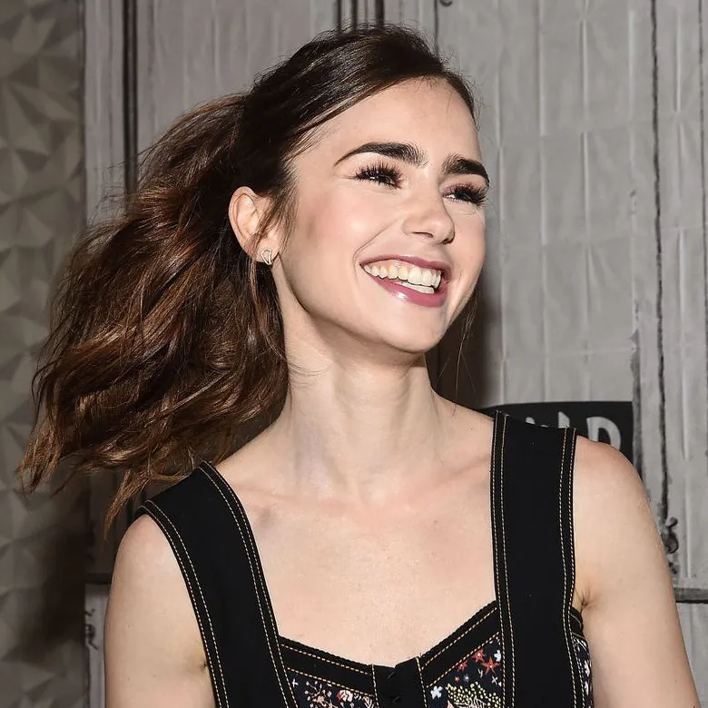 Lily Collins